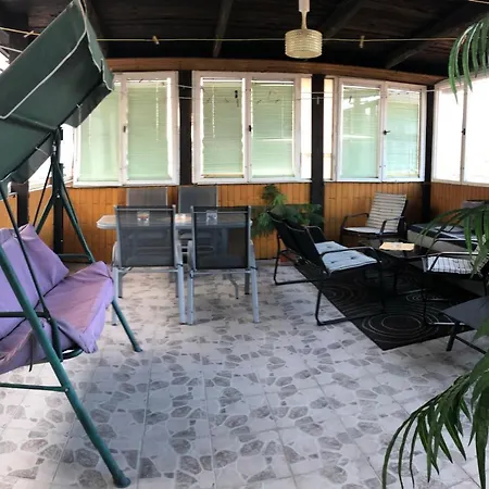 Apartman *